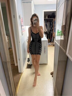 iets Frans zip-front bodycon mini dress (NWOT)